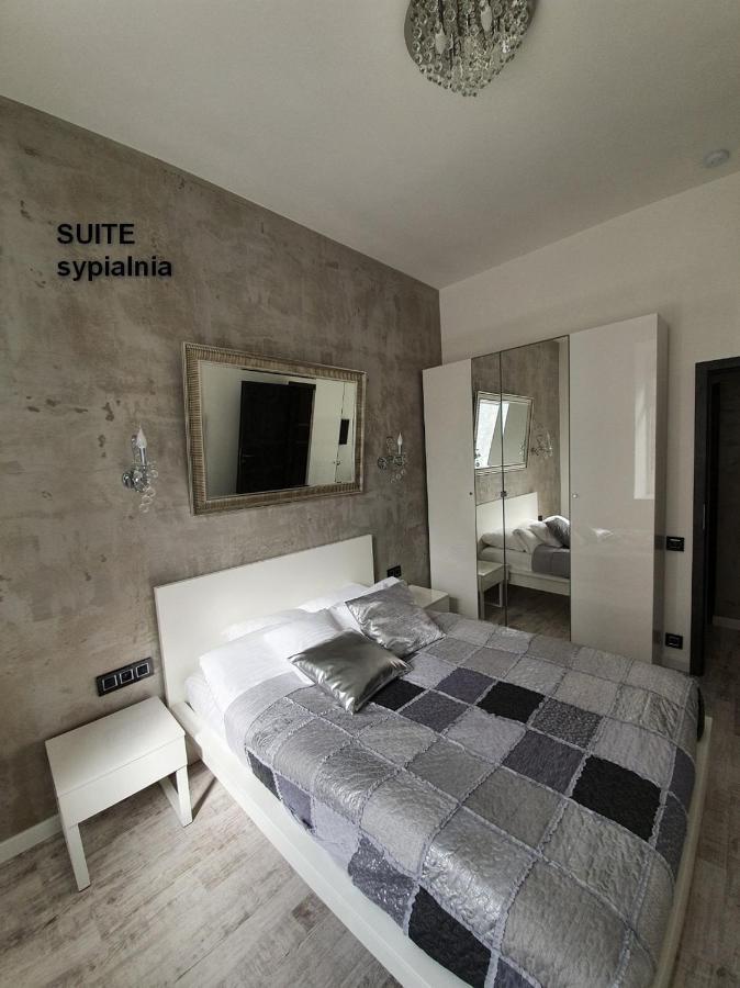 Apartamenty Centrum Z Wanna Dwuosobowa Piotrków Trybunalski Extérieur photo