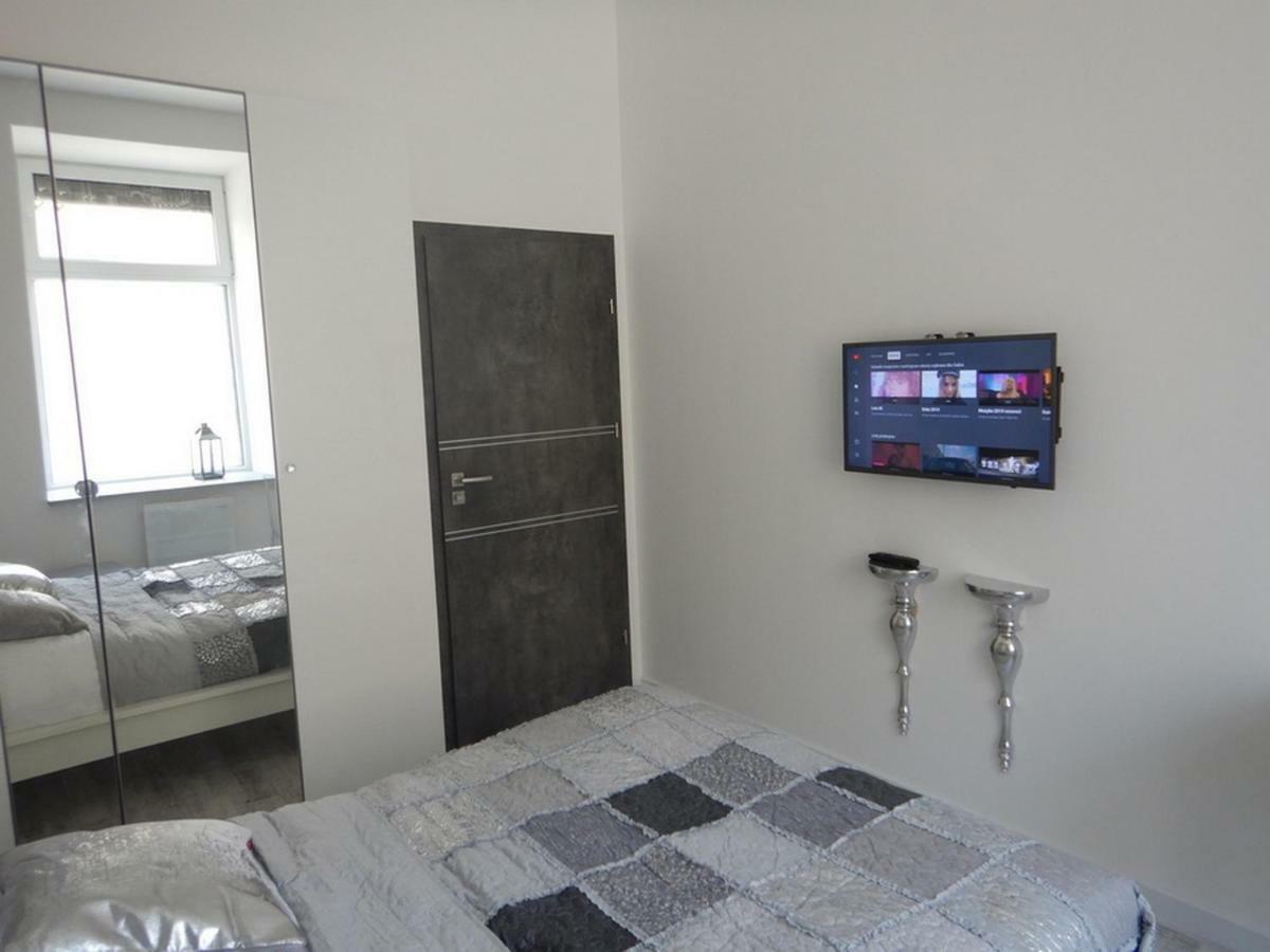 Apartamenty Centrum Z Wanna Dwuosobowa Piotrków Trybunalski Extérieur photo